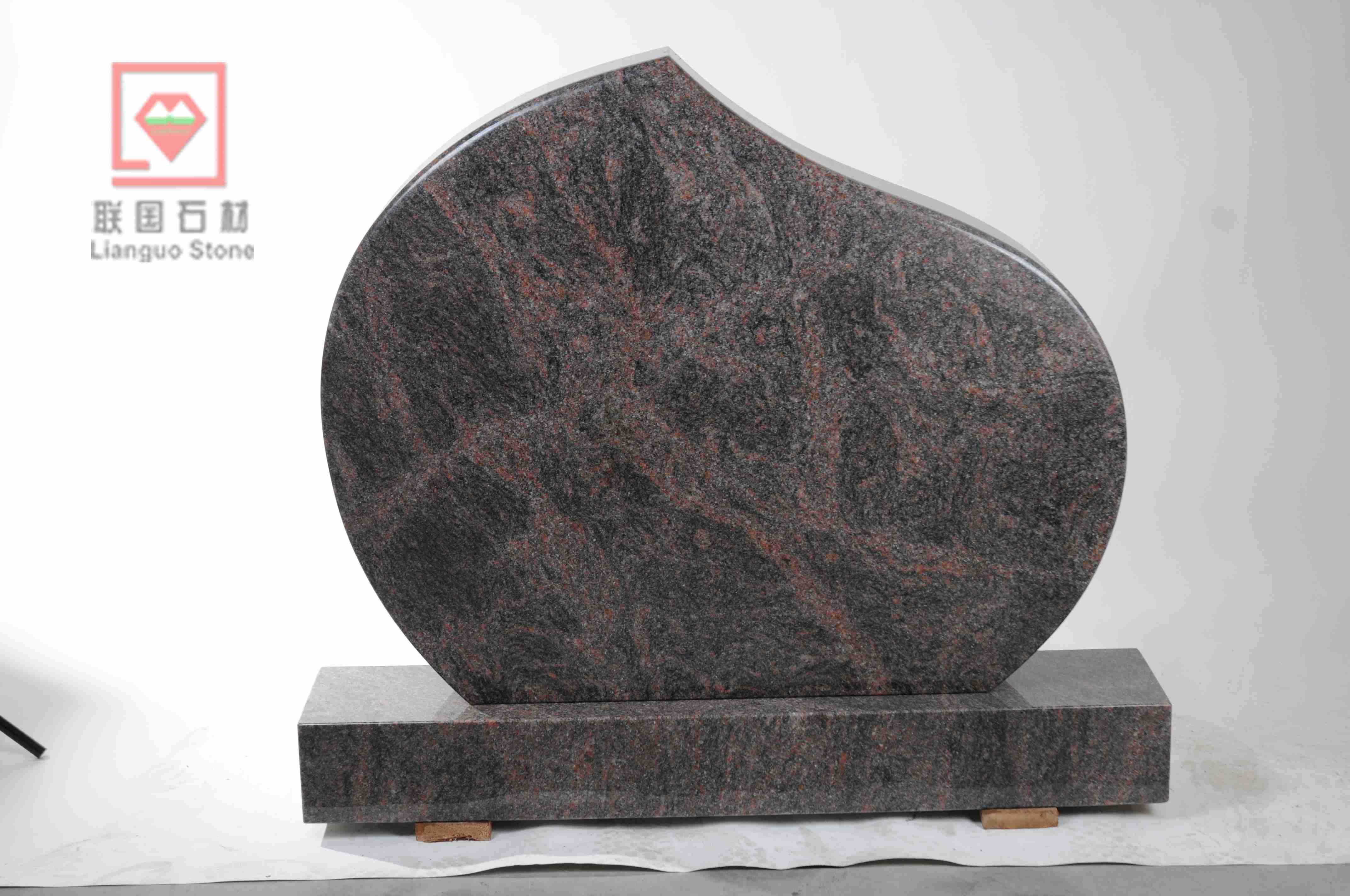 European granite memorial projects