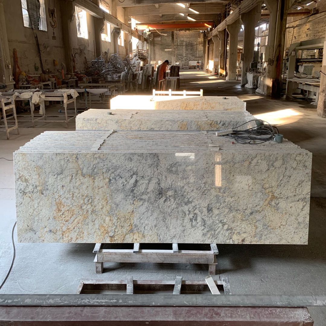 Premium Granite PORTLAND Gold - Perfect for High-End Projects | Lianguo Stone