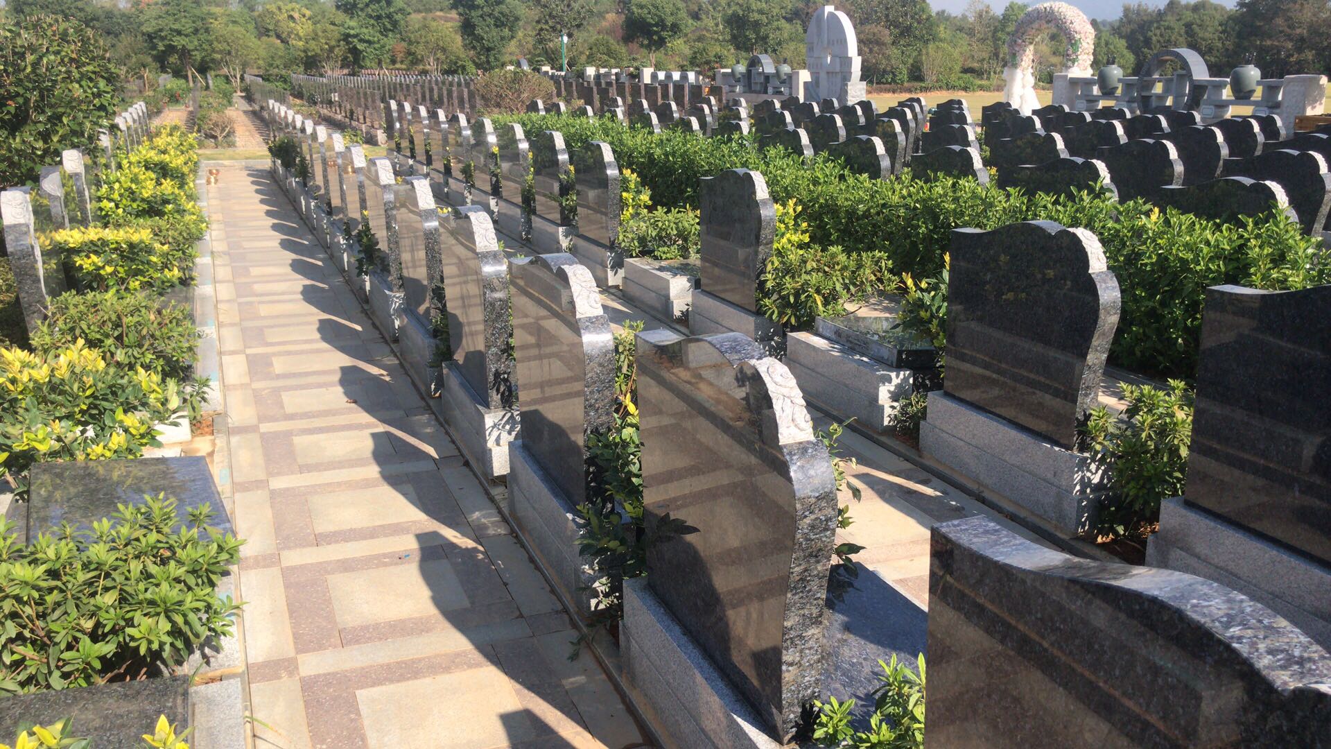 Granite Cemetery Monuments